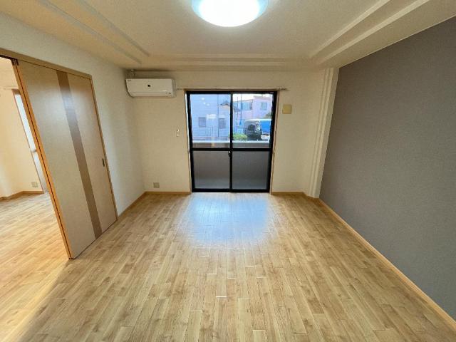 プレッソリーバ リビング