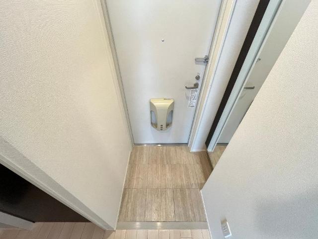 ソネテラス 玄関