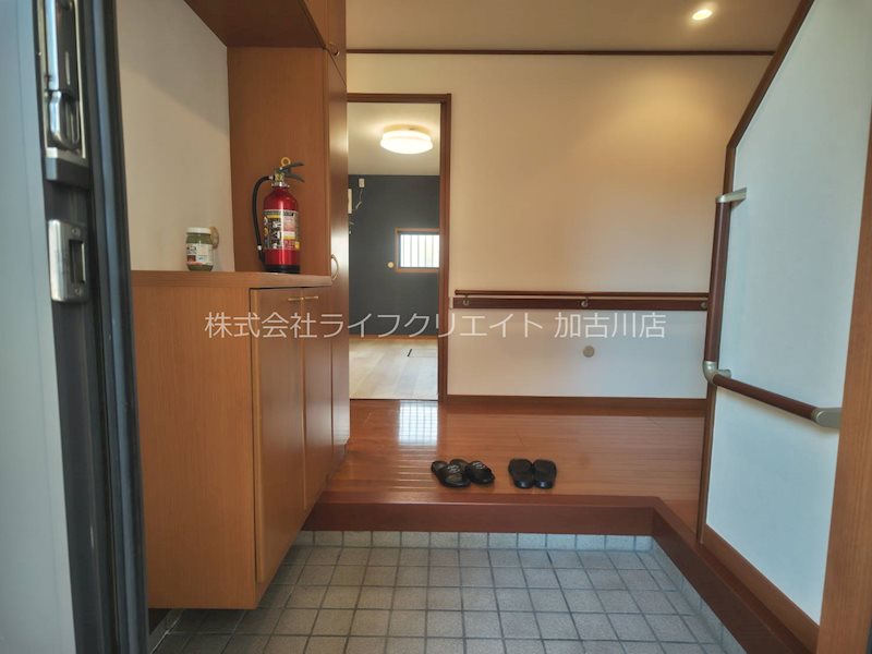 古田1丁目戸建 玄関