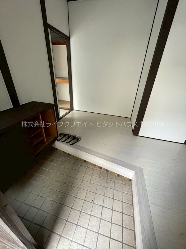 稲美町中村戸建 玄関