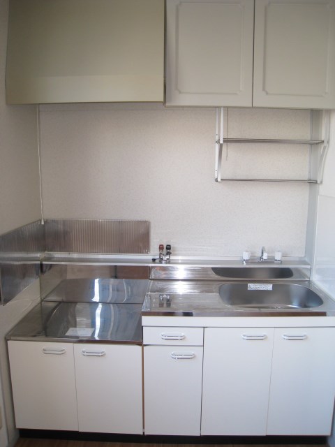 ハイツ・コンフォートII キッチン