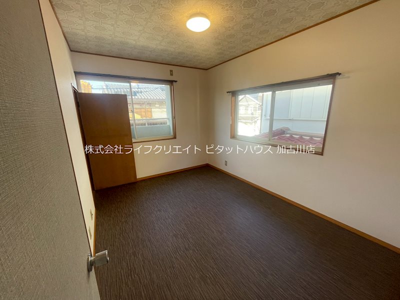 六分一戸建 ベッドルーム