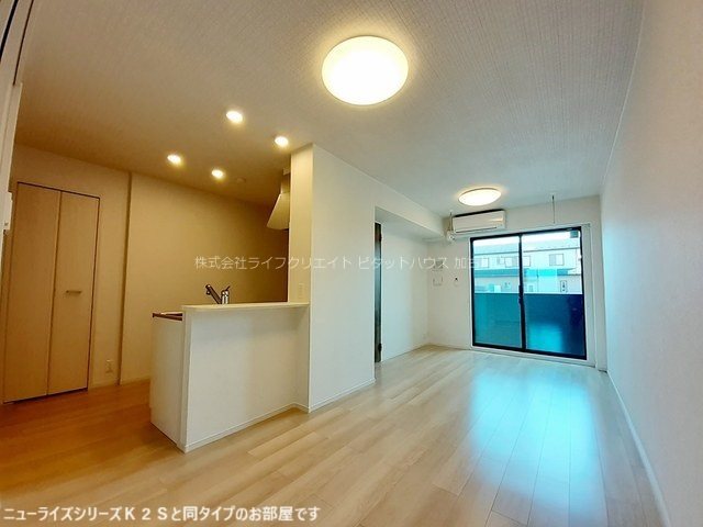 ヒカルサ稲美天満　Ⅰ リビング