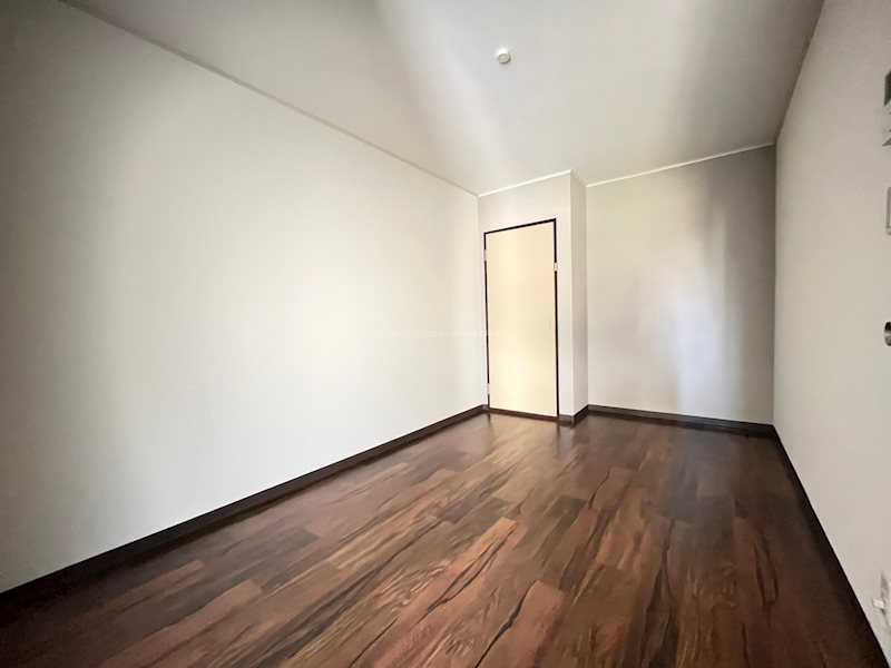 メゾン中津 ベッドルーム