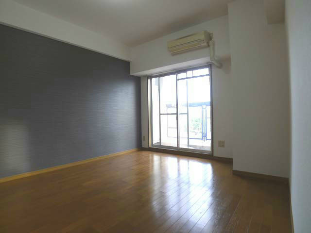 カサ・デ・フローレス リビング