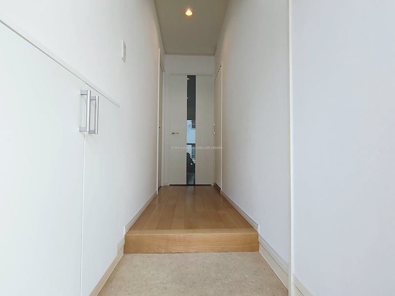 さんようレジデンス 玄関