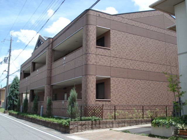 外観写真（昼）