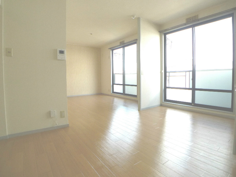 サンヴィレッジ美乃利　A棟 リビング