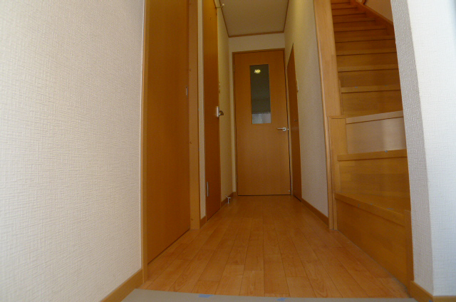 コンフォート大島II　Ａ棟 玄関