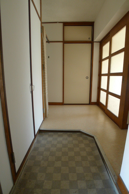 東加古川ファミリーマンション105号棟 玄関