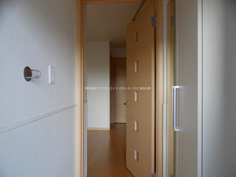 プロスペリティ-I 玄関