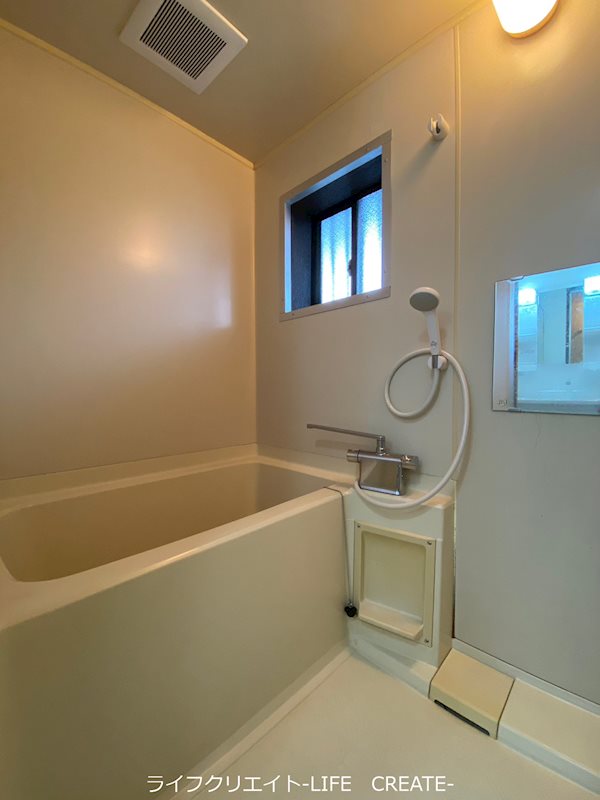 レオパレスⅡ 風呂画像