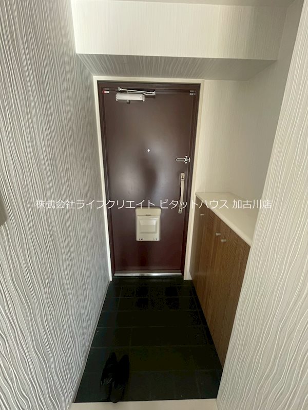 シャルヴィ加古川 玄関