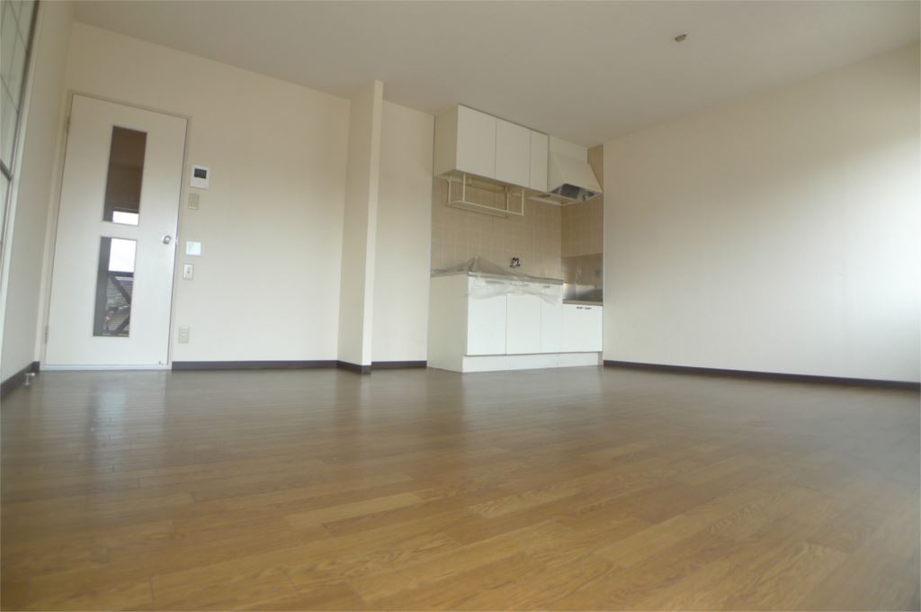 プリミエール一色 リビング