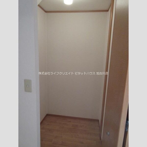 ヴェルドミール その他7