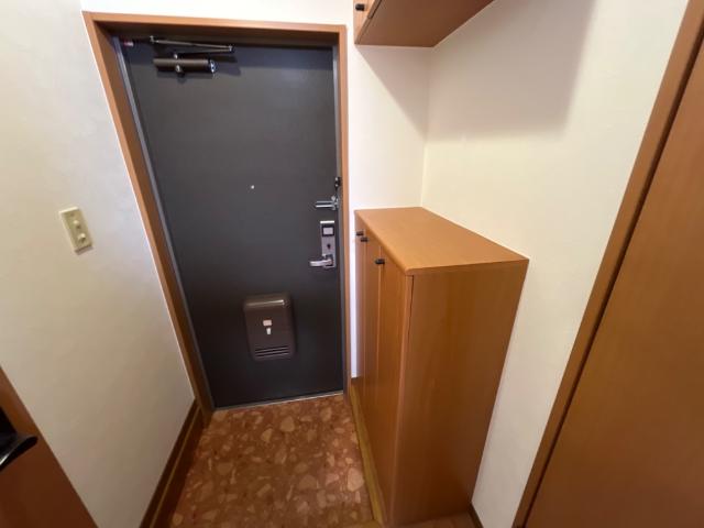 アビタシオン 玄関