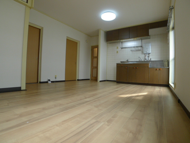 尾上グリーンハイツ　Ｄ棟 リビング