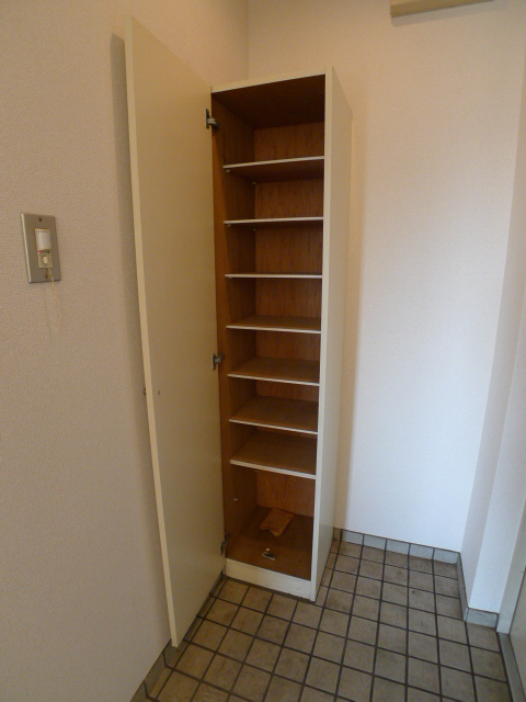 オリエンタルマンションⅡ 玄関