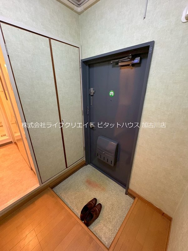 明石二見ハイツ参号棟 玄関