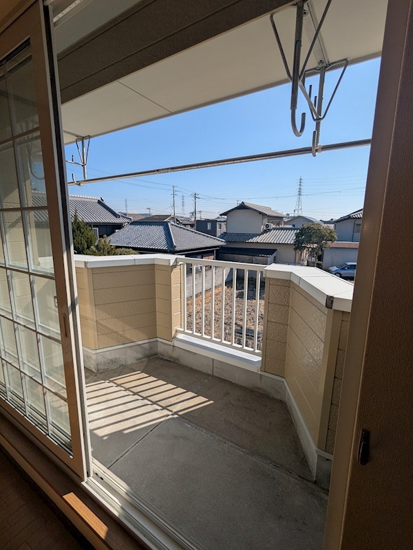 トゥー・ル・モンドＳ　Ｂ棟 ベランダ