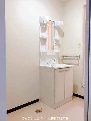 ヴィラ　シャンピニヨンⅡＤ その他3