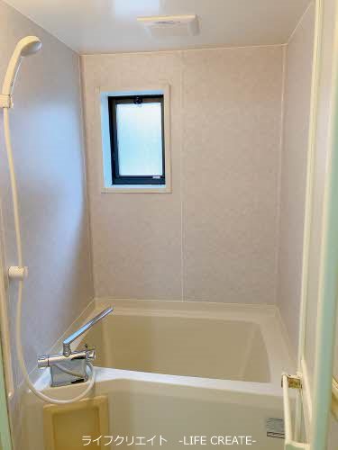 ヴィラ　シャンピニヨンⅡＤ 風呂画像