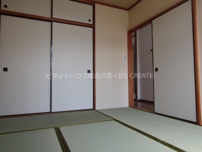 フローレス ベッドルーム