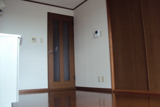 エクレール リビング