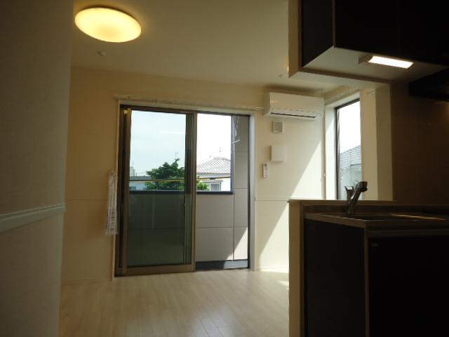 アルモ リビング