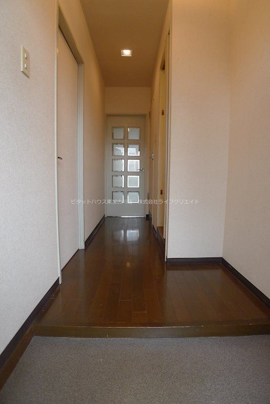 ファミールハイツ 玄関