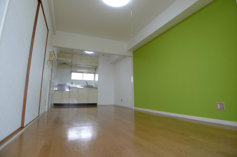 ＪＰアパートメント高砂 リビング