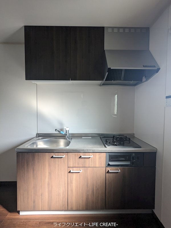 トラスティ本町 キッチン