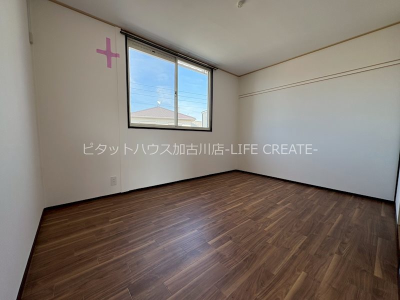 メゾン朱鷺 ベッドルーム