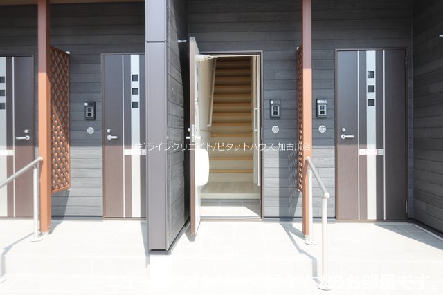 パルミエＢ 玄関