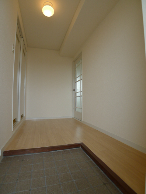 コスモハイツ東加古川 玄関