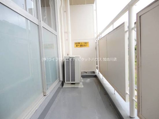 ビレッジハウス十王堂2号棟 ベランダ