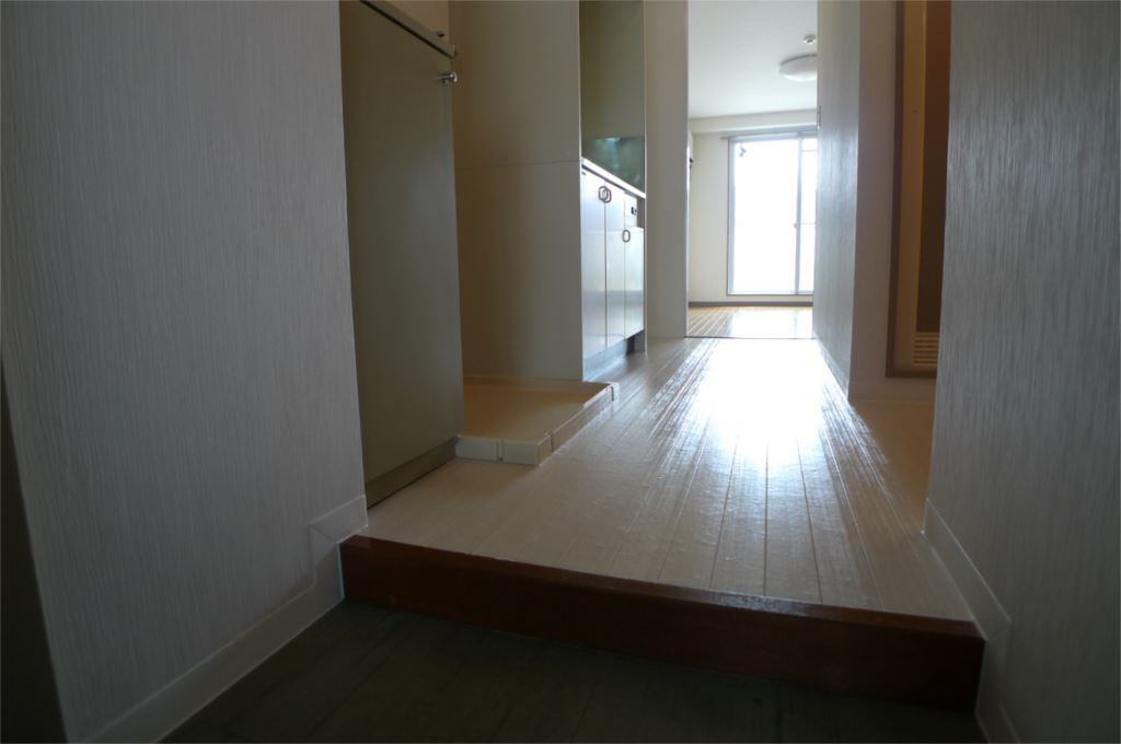 ソフィア２１新在家 玄関