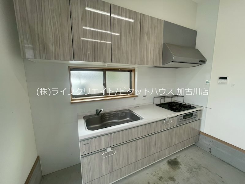 播磨町店舗付き戸建 キッチン