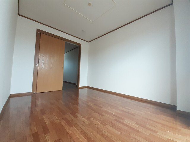 アヴニール リビング