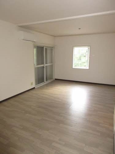 フレグランス竜山Ａ・Ｃ リビング