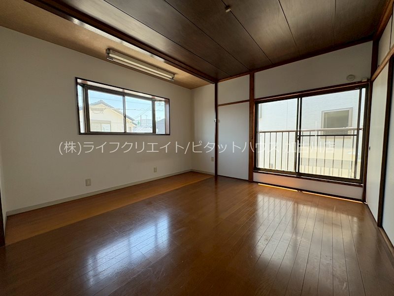 平岡町土山戸建 ベッドルーム