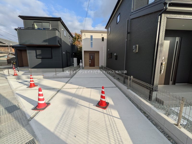 加古川市野口町長砂・戸建 玄関