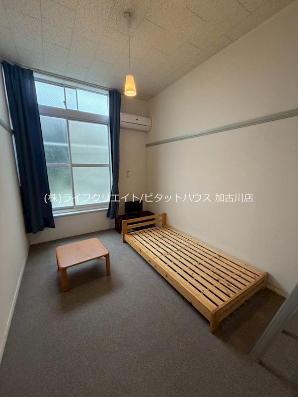 メゾン・リーヴ本町 リビング