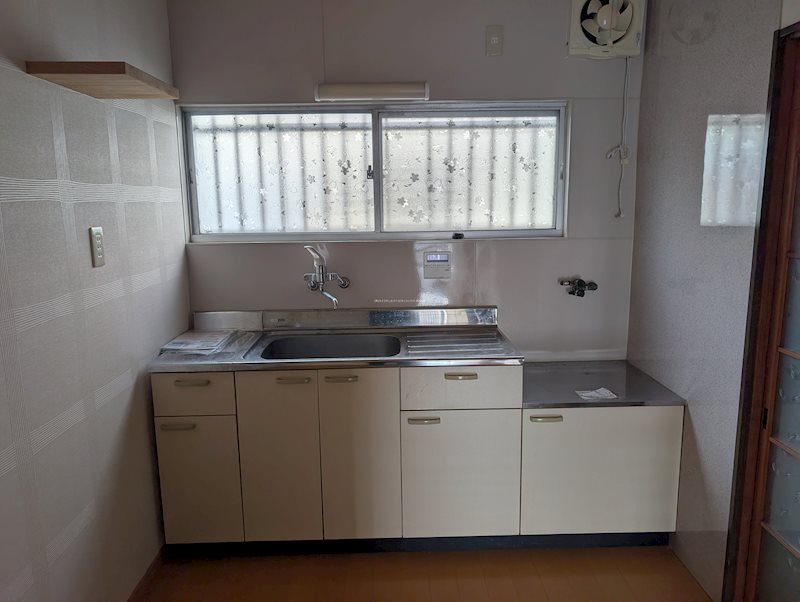 河原戸建て キッチン