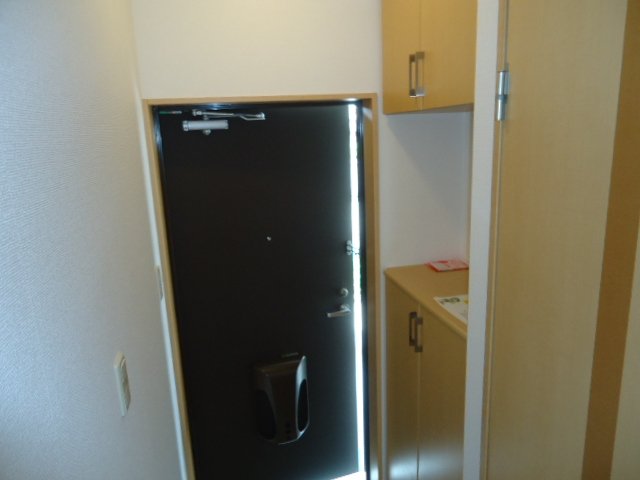 グランベル・ハウス 玄関