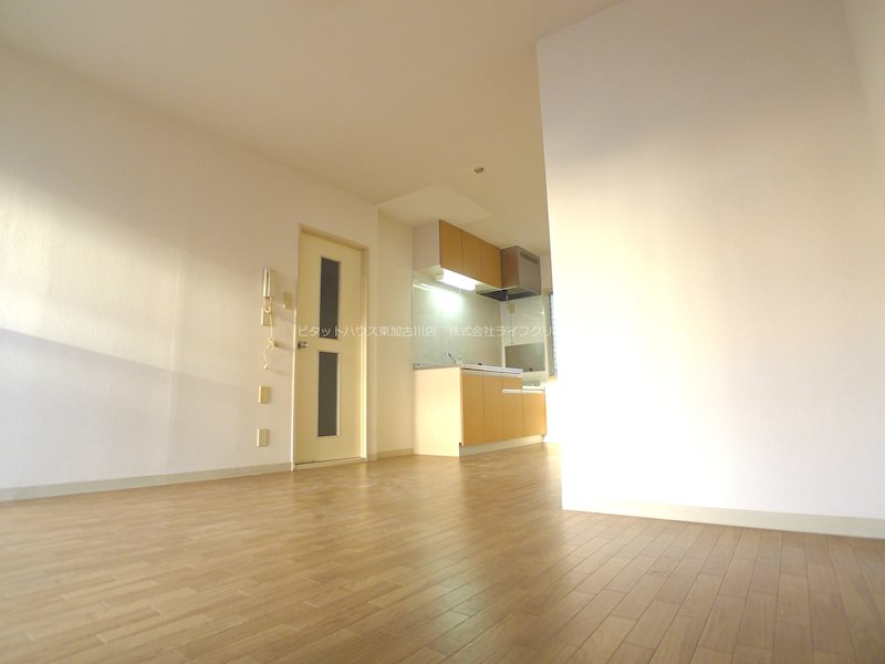 ベル新在家 リビング