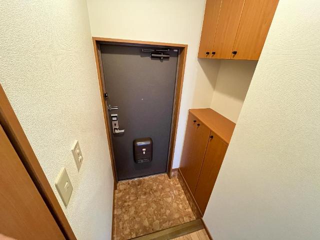 ル・ヴァンデスト 玄関