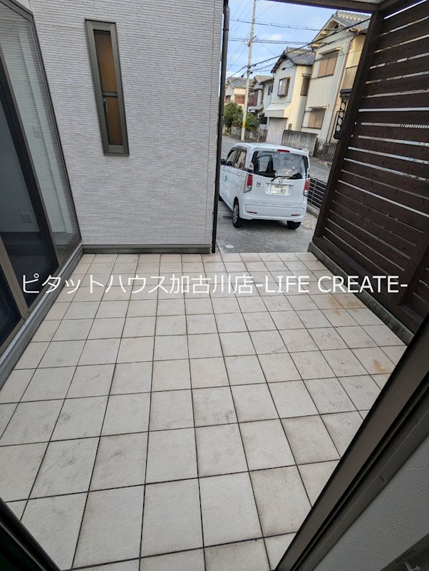 CREST TOWN美乃利 ベランダ