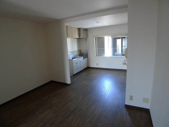 中津ハイツＢ リビング