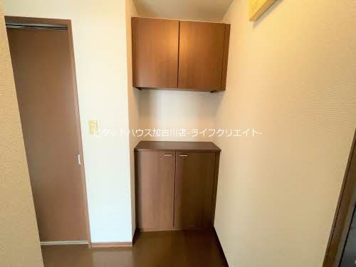 バリュージュ王子Ｂ棟 玄関